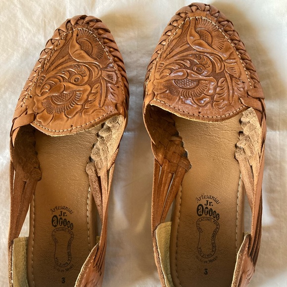 Artisan Women's Tan Leather Shoes - Picture 1 of 5